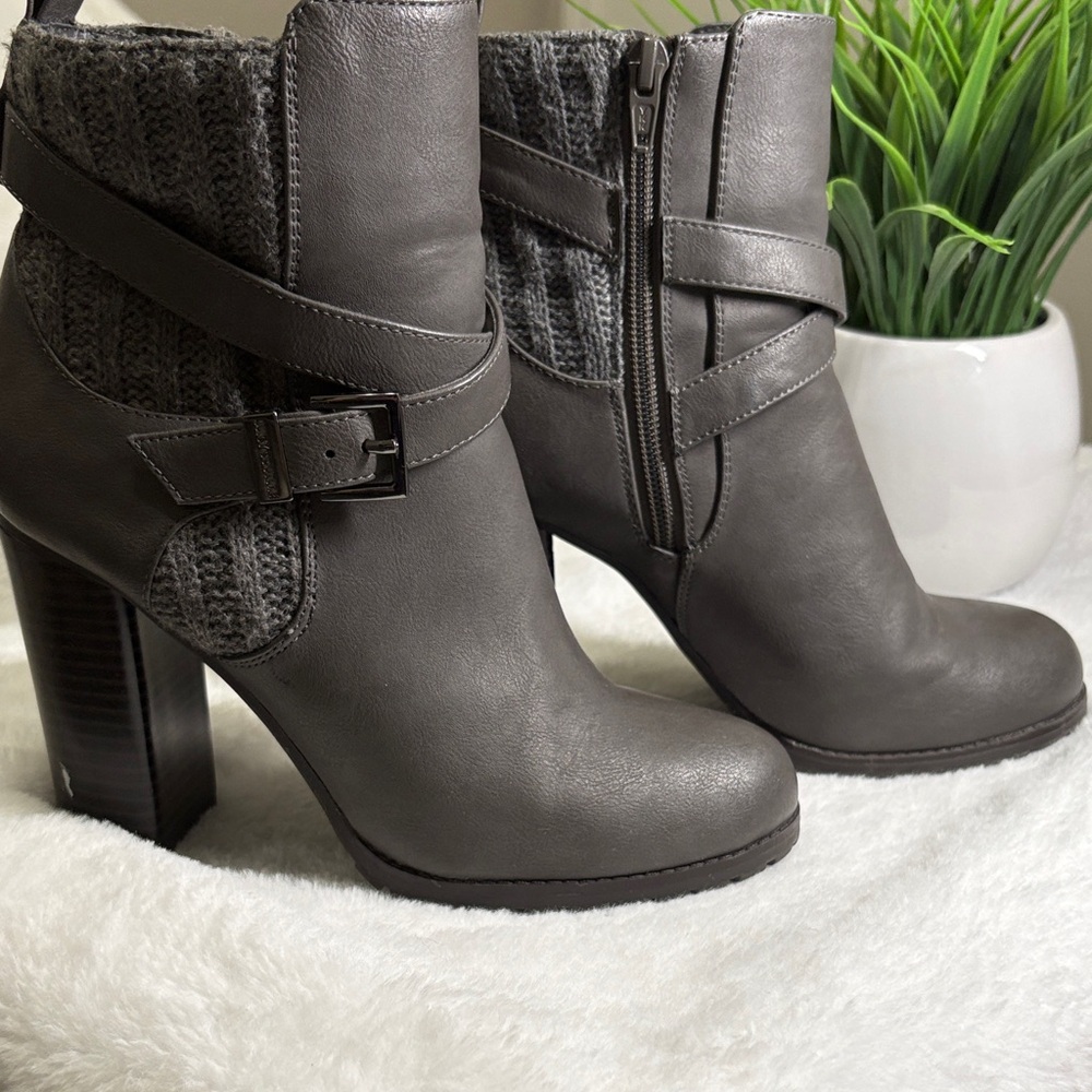 Juicy Couture Gray Ankle Boots with Buckle Detail